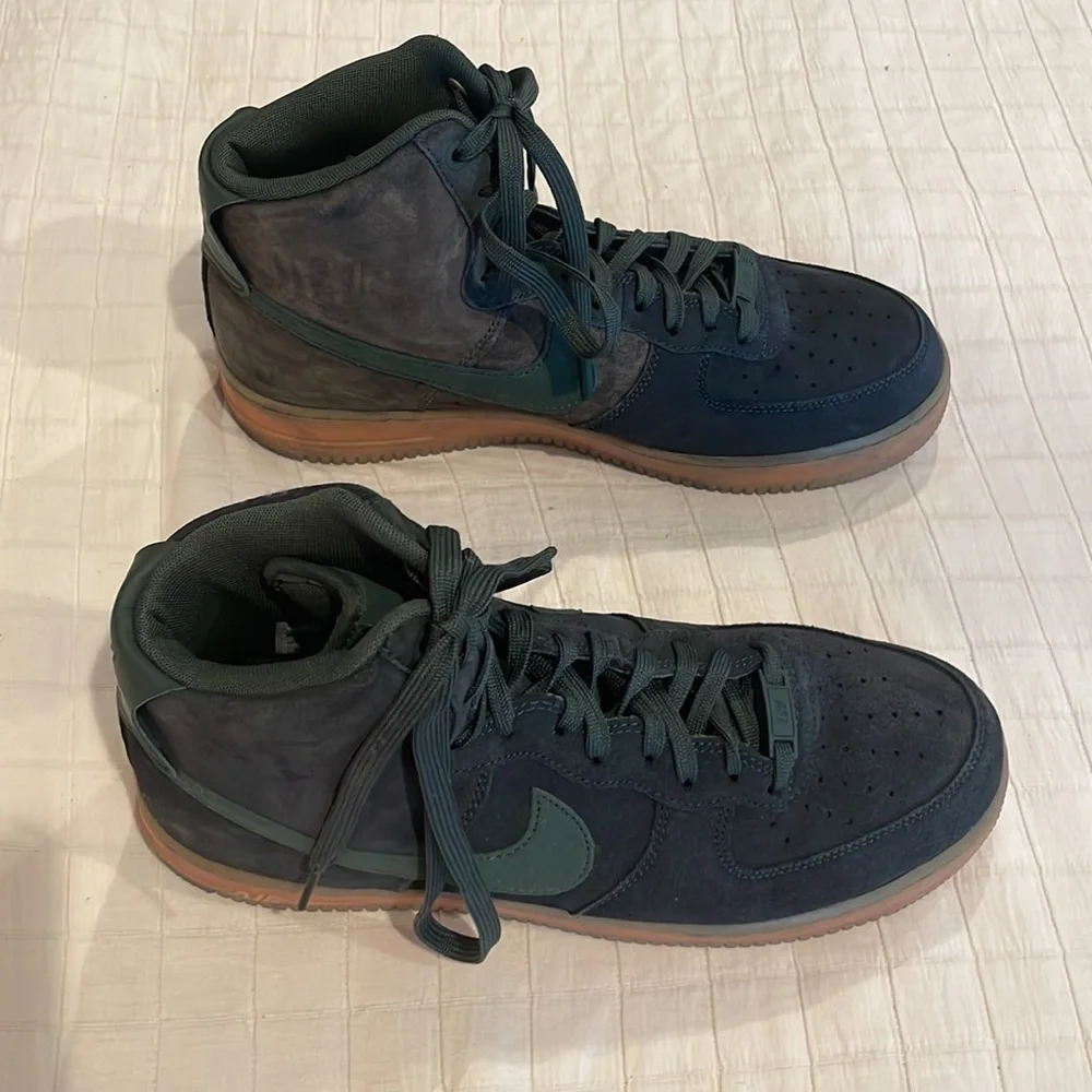 Nike Air AF1 high top sneakers green athletic shoes men’s size 10.5 10 1/2